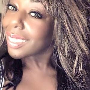 Meet your Posher, Cecilia